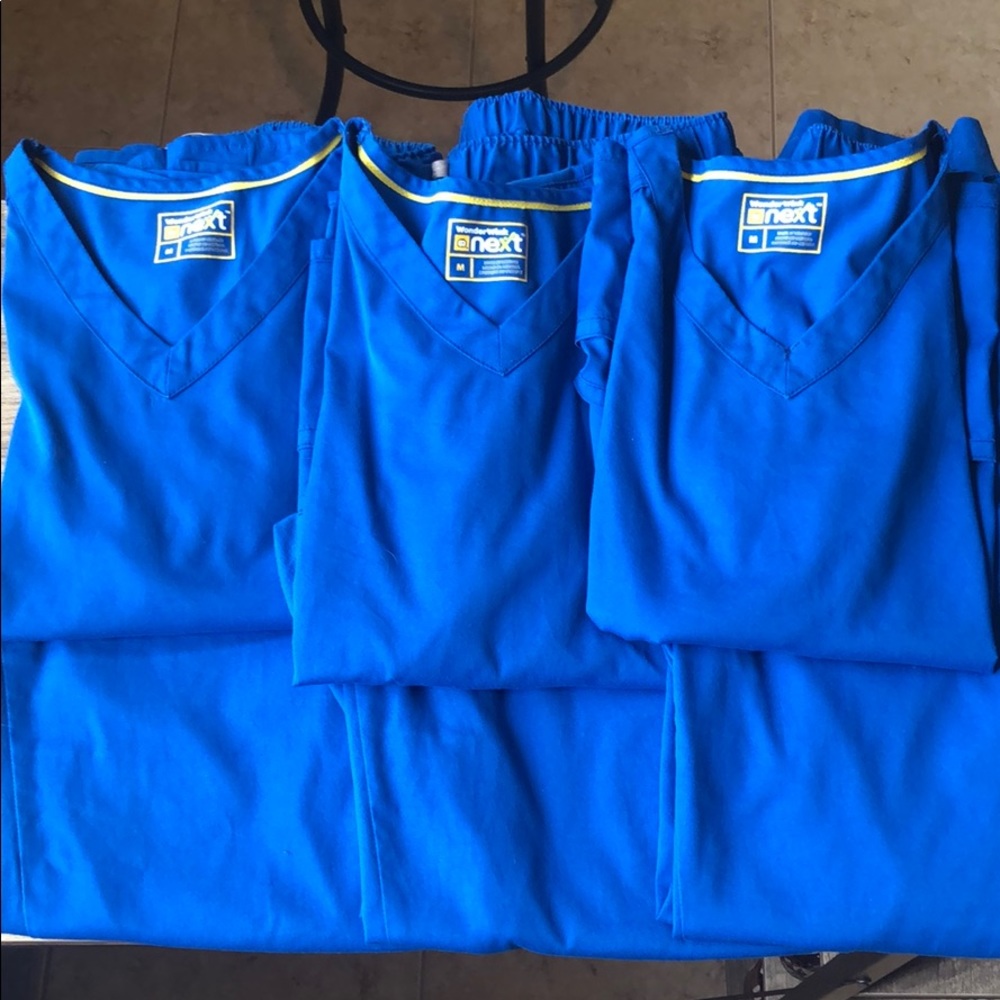 Wonder Wink scrubs. Set of 3.
